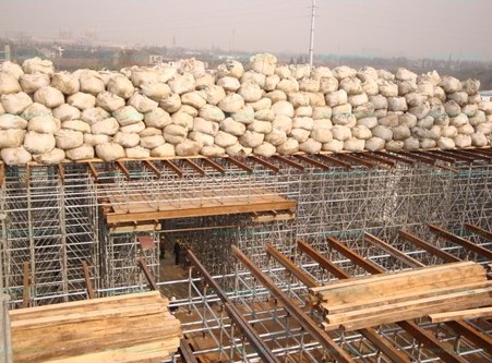 碗扣式鋼管腳手架按裝操作步驟●檢驗(yàn)真理的時候到啦！